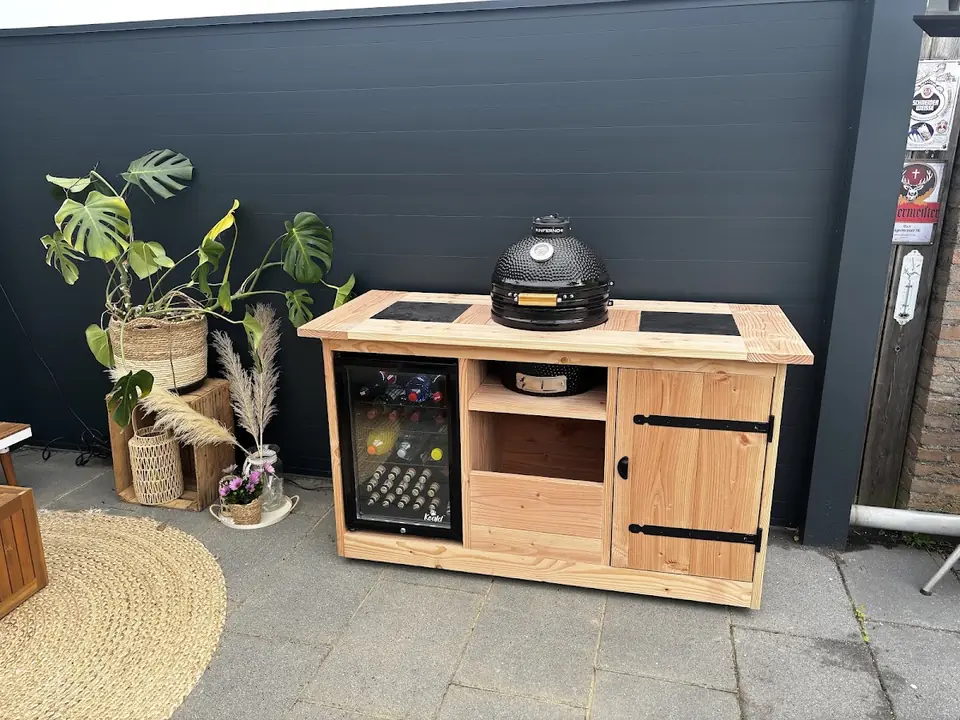 VARETTI Outdoork&uuml;che bei Kunden