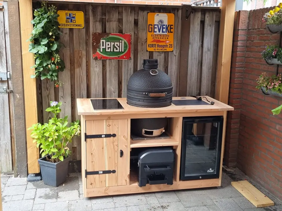 VARETTI Outdoork&uuml;che bei Kunden