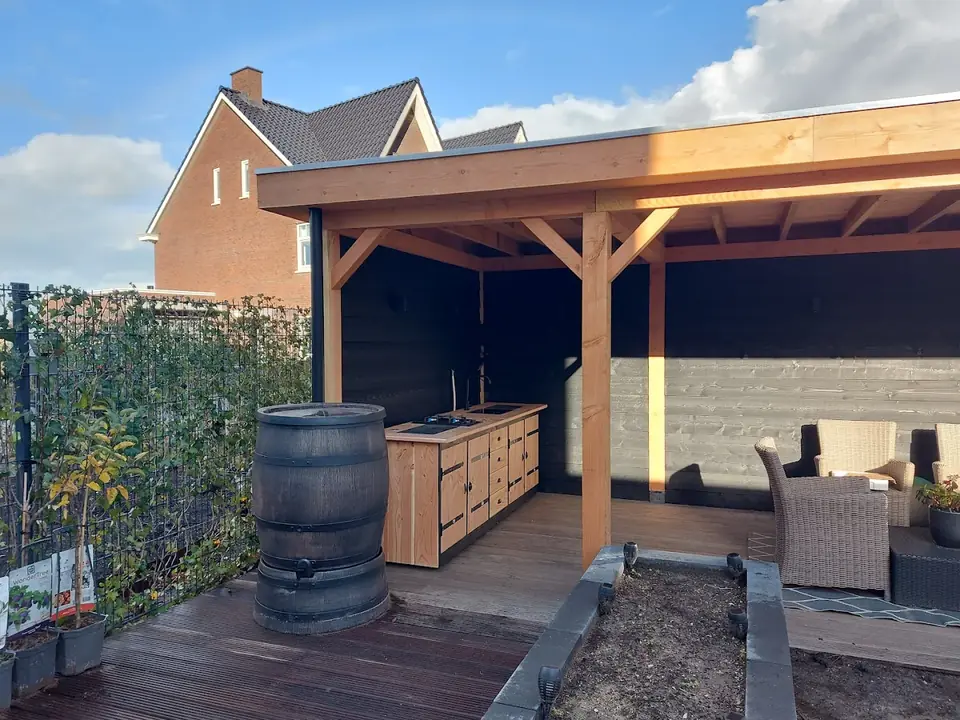 VARETTI Outdoork&uuml;che bei Kunden