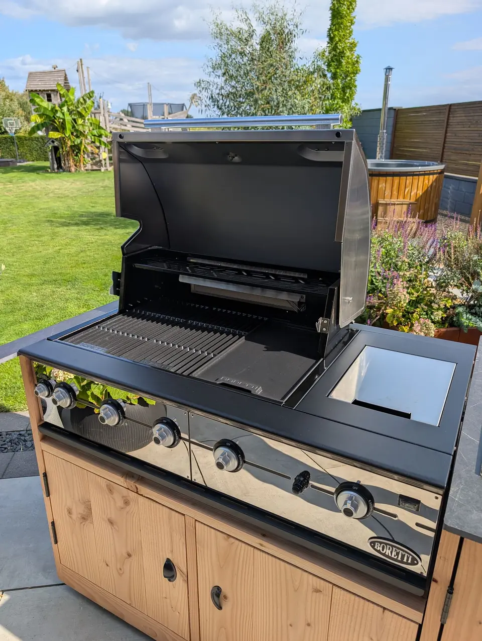 VARETTI Outdoork&uuml;che bei Kunden